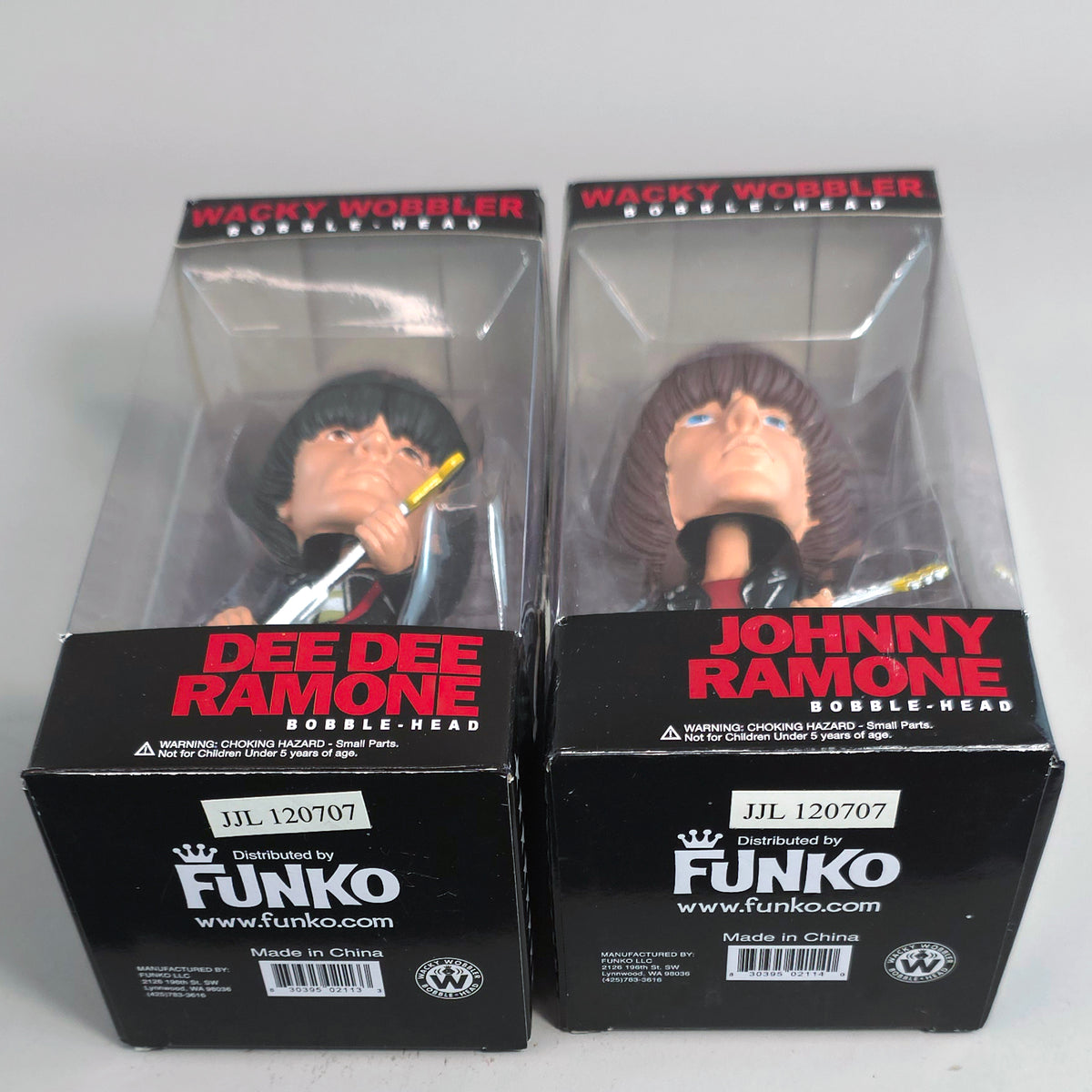NEW Ramones Collectible 2010 Funko Dee Dee & Johnny Wacky Wobbler Set