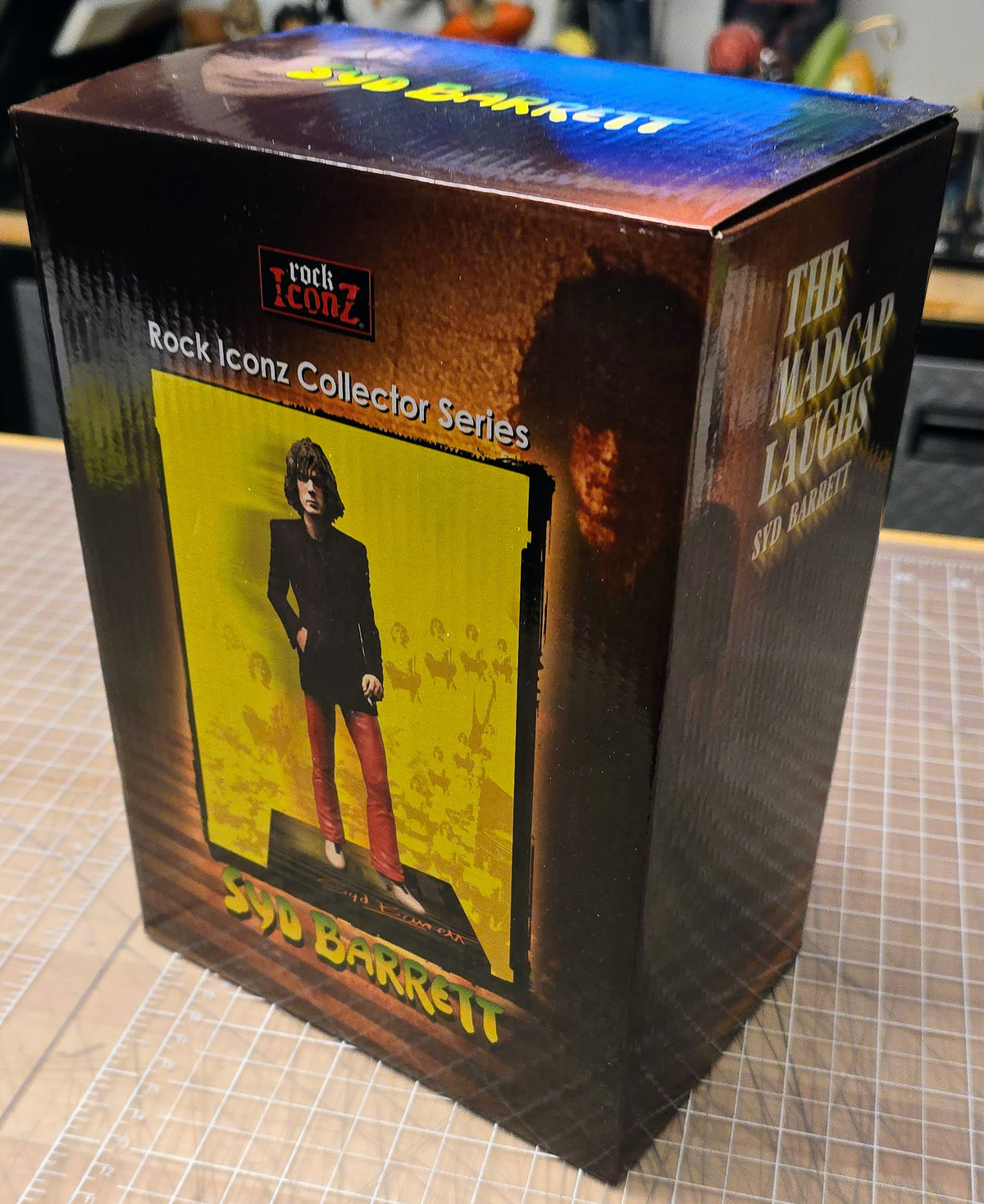 Pink Floyd Collectible 2017 KnuckleBonz Rock Iconz Syd Barrett Statue #496/3000
