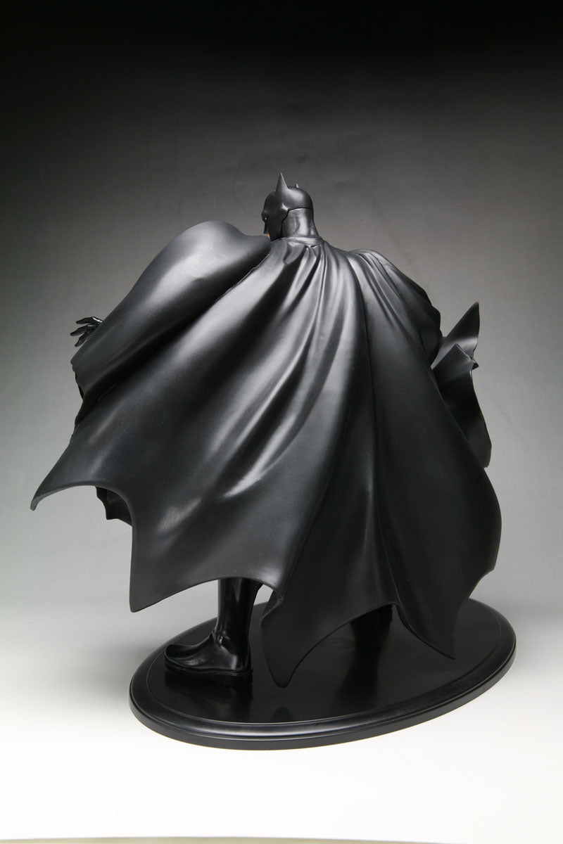 Kotobukiya Batman ArtFX Statue Black Costume Version 12-inches tall (1:6 scale)