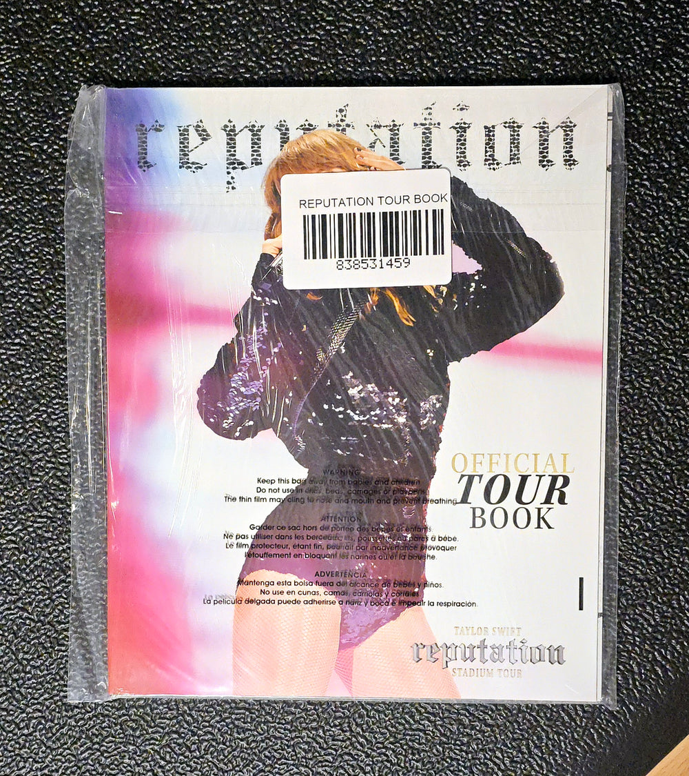 Taylor Swift Store 2018 Merchandise: Official Reputation Concert Stadium Collectible Tour Book
