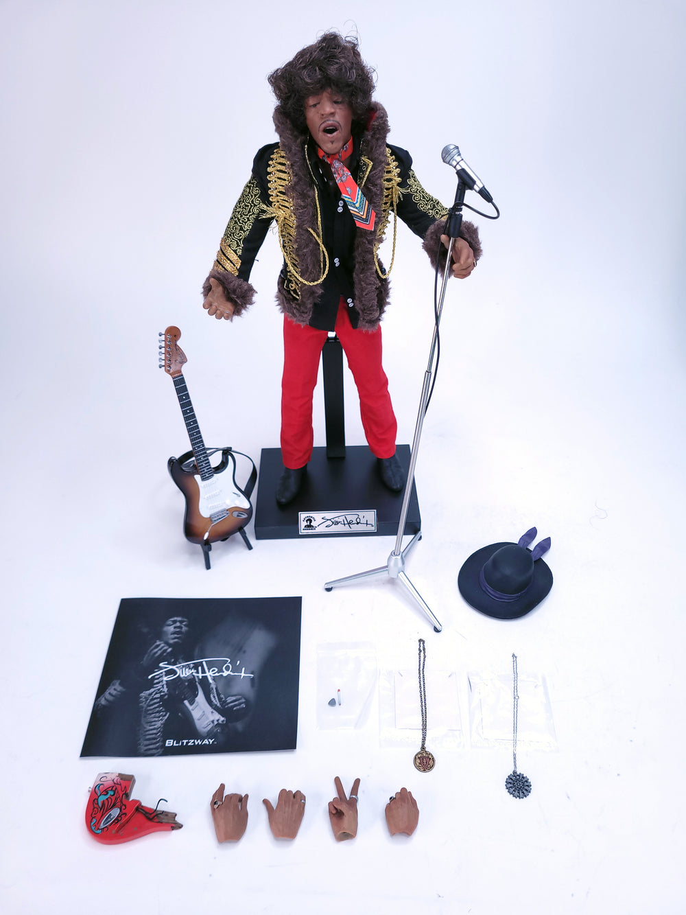 OPENED ITEM: Jimi Hendrix Collectible 2020 Blitzway Premium UMS 1/6th Scale Action 12" Figure