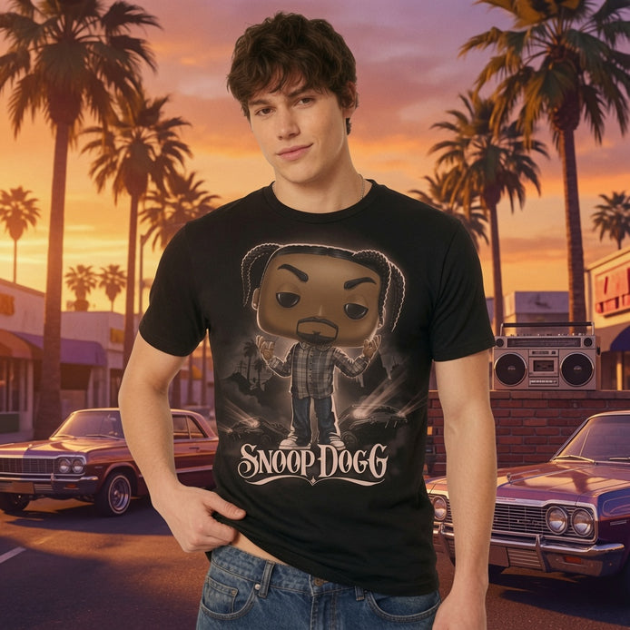 Snoop Dogg Collectible 2022 Funko Pop! Rocks Snoop Dogg T-Shirt Size Large