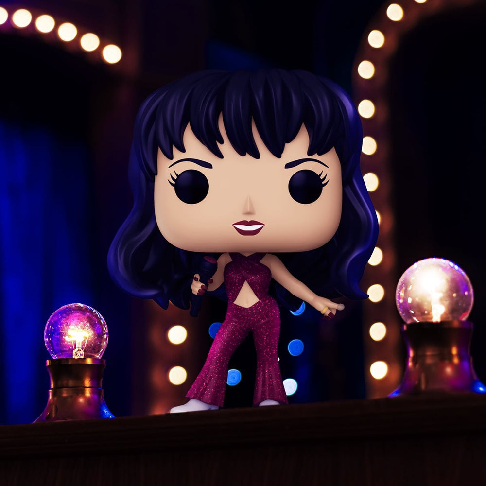 SOLD OUT! Selena 2021 Funko Pop Rocks #205 Burgundy Outfit Glitter Figure