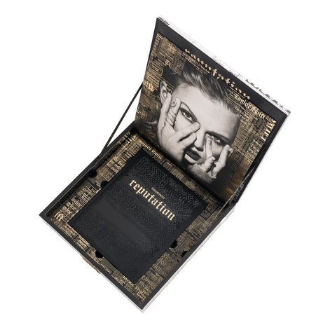 New Taylor Swift 2018 Merch: Reputation Stadium Tour VIP Ticket Collectors Box