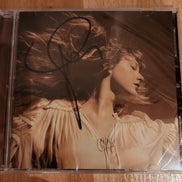 SOLD OUT! Taylor Swift Collectible 2021 Taylor's Version Limited Edition Fearless Autographed/Signed CD