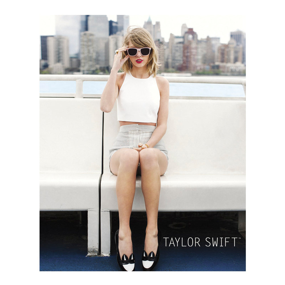 Taylor Swift Store 2014 Merchandise: Skyline 8x10 Collectible Photo - New