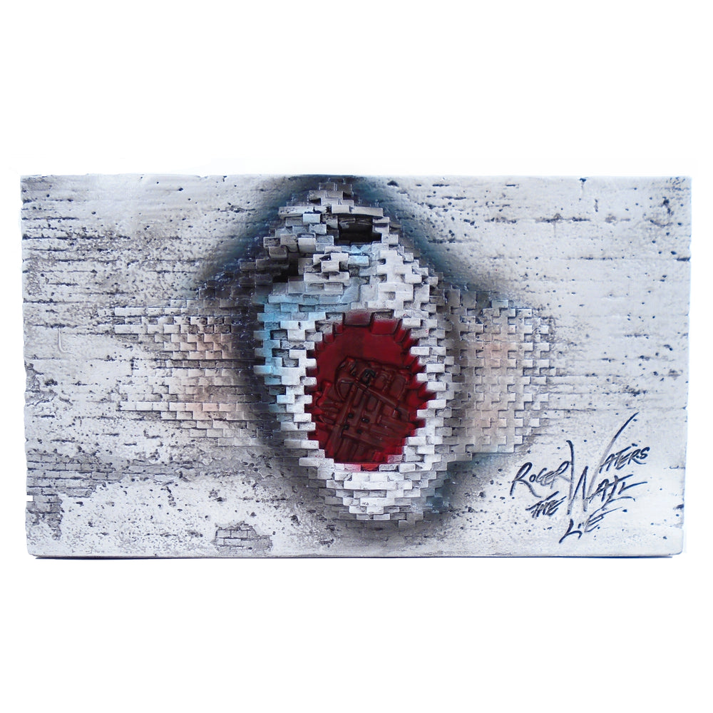 Pink Floyd Collectible: 2012 Roger Waters The Wall Live Statue (KnuckleBonz)